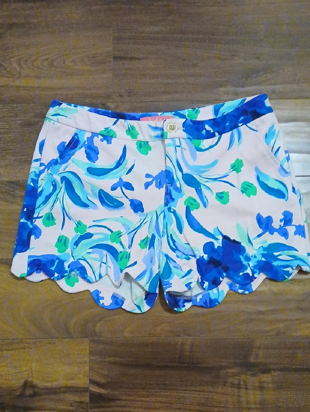 Lilly Pulitzer Pink Floral Scalloped Hem High-Waist Shorts